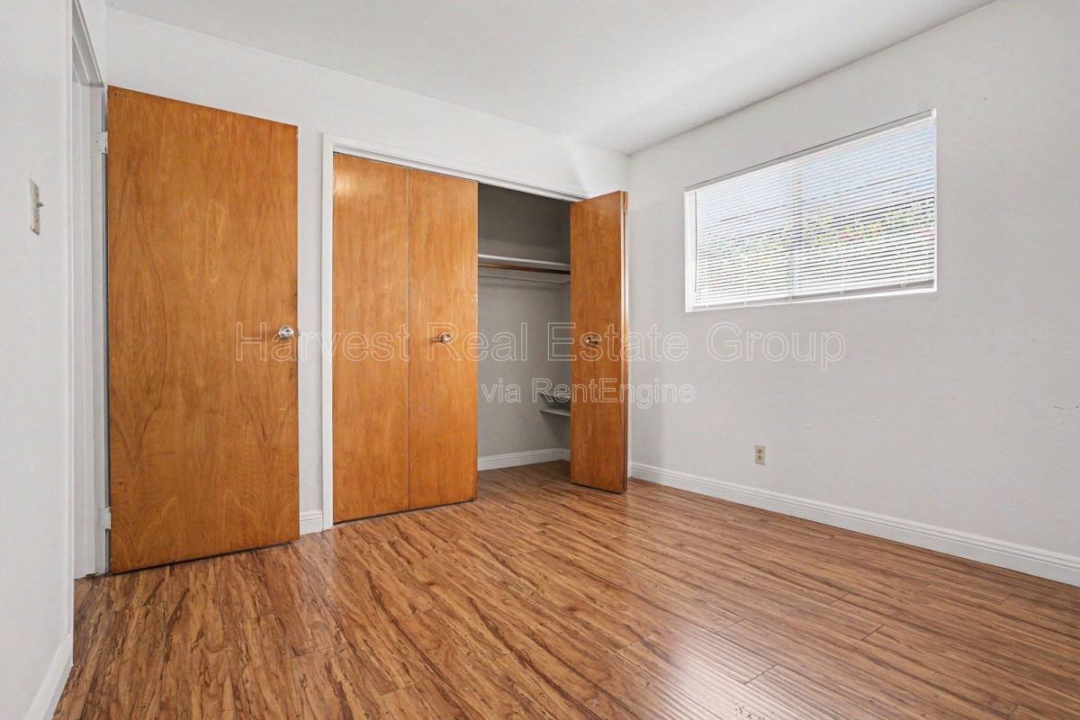 Apartment for rent at 3043 Blossom St #1, Oakland, CA 94601