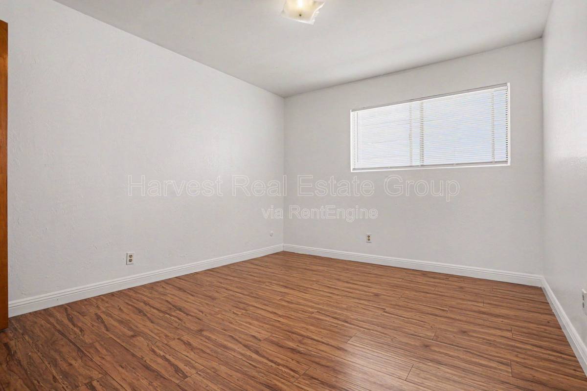 Apartment for rent at 3043 Blossom St #1, Oakland, CA 94601