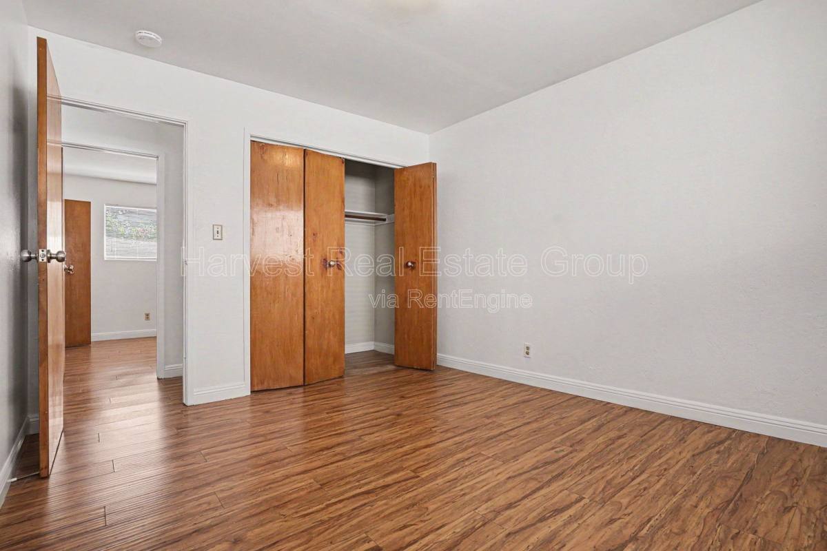 Apartment for rent at 3043 Blossom St #1, Oakland, CA 94601