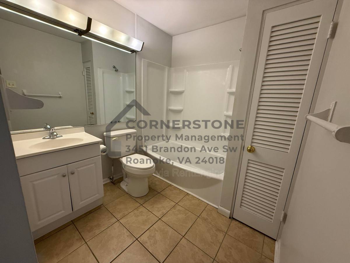 Apartment for rent at 6502 Carefree Lane #1, Roanoke, VA 24019
