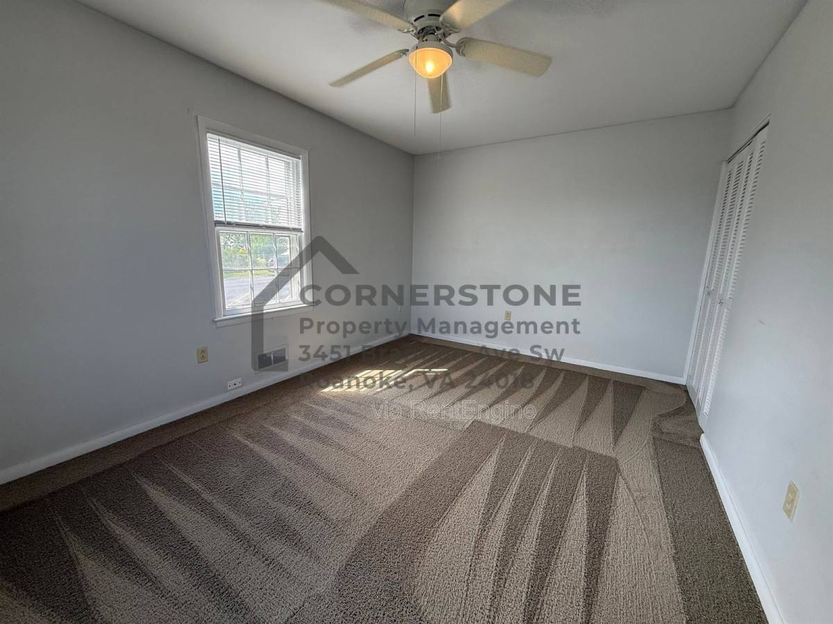 Apartment for rent at 6502 Carefree Lane #1, Roanoke, VA 24019
