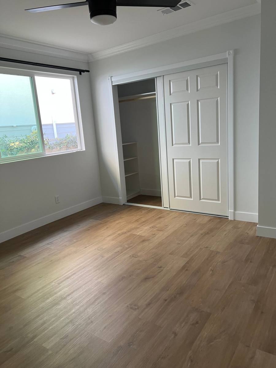 House for rent at 951 N Oxford Ave, Los Angeles, CA 90029