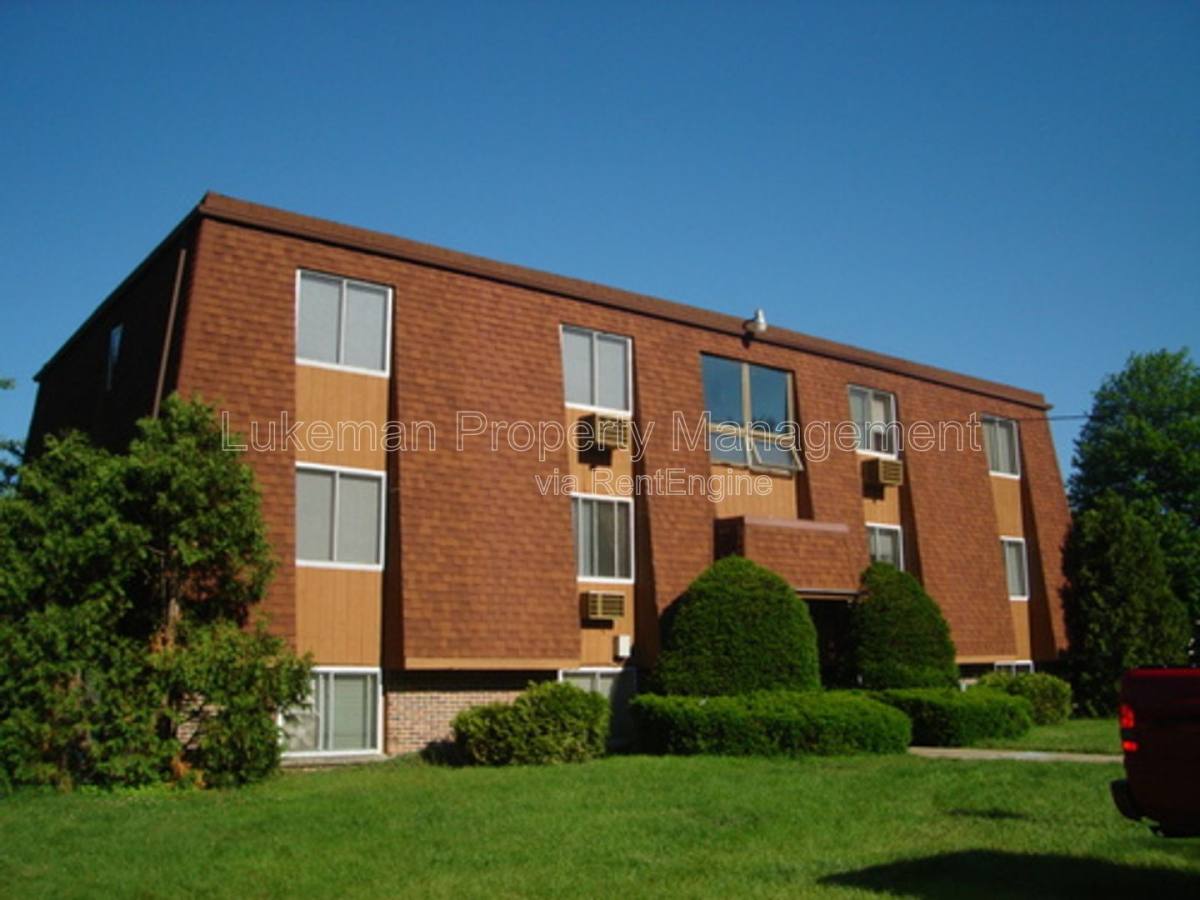 Apartment for rent at 13024 N Blvd St #4, Vicksburg, MI 49097