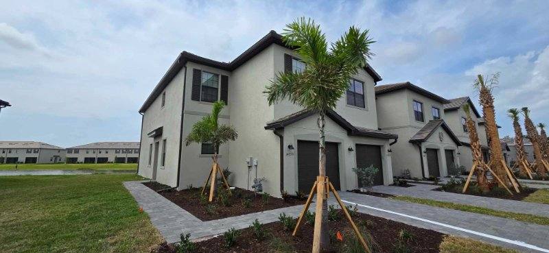 Townhouse for rent at 14753 Lyla Terrace, Bradenton, FL 34211