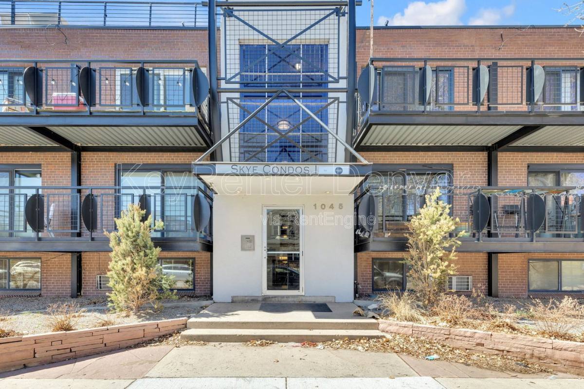 Apartment for rent at 1045 N Clarkson St #207, Denver, CO 80203