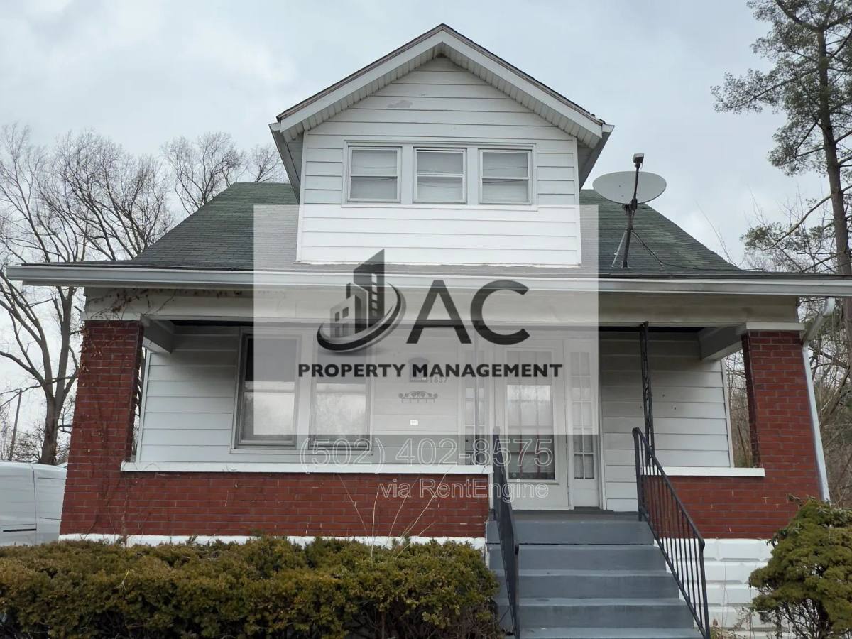 House for rent at 1837 Lower Hunters Trace, Louisville, KY 40216