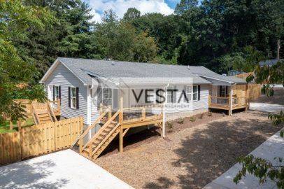 Apartment for rent at 363 Old US-Highway 70, Black Mountain, NC 28711
