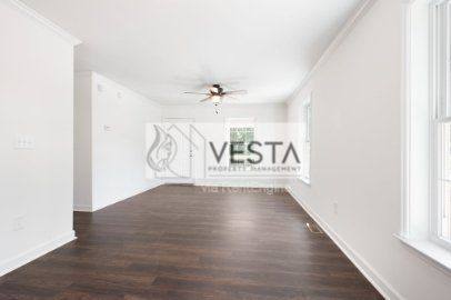 Apartment for rent at 363 Old US-Highway 70, Black Mountain, NC 28711