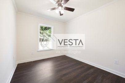 Apartment for rent at 363 Old US-Highway 70, Black Mountain, NC 28711