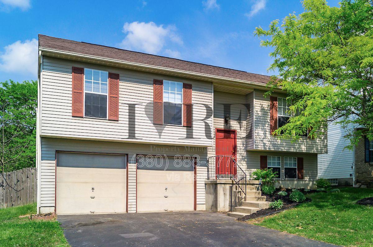 Apartment for rent at 1433 Tall Meadows Dr, Columbus, OH 43223
