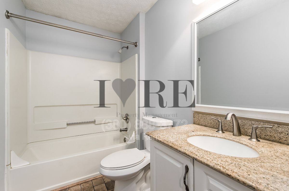 Apartment for rent at 1433 Tall Meadows Dr, Columbus, OH 43223