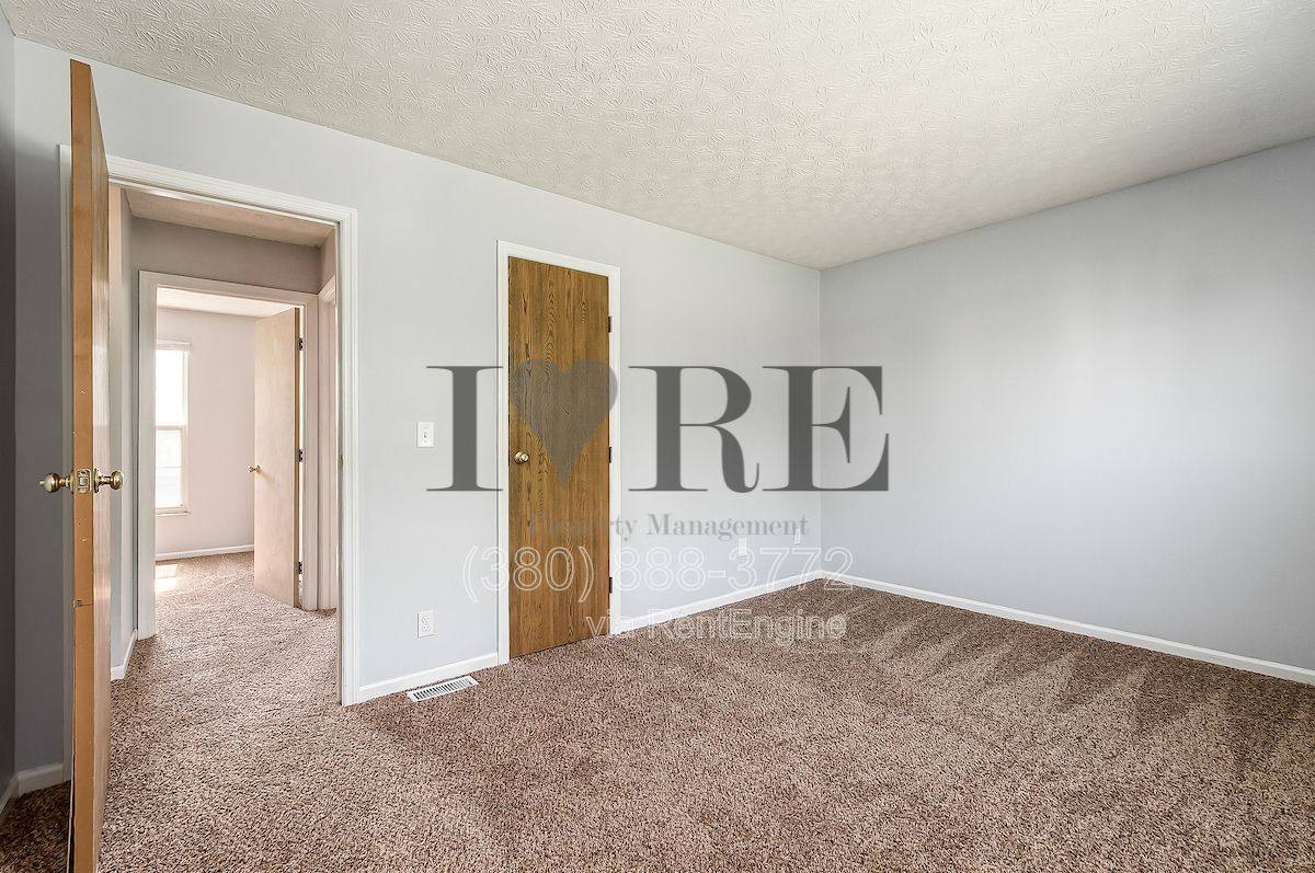 Apartment for rent at 1433 Tall Meadows Dr, Columbus, OH 43223