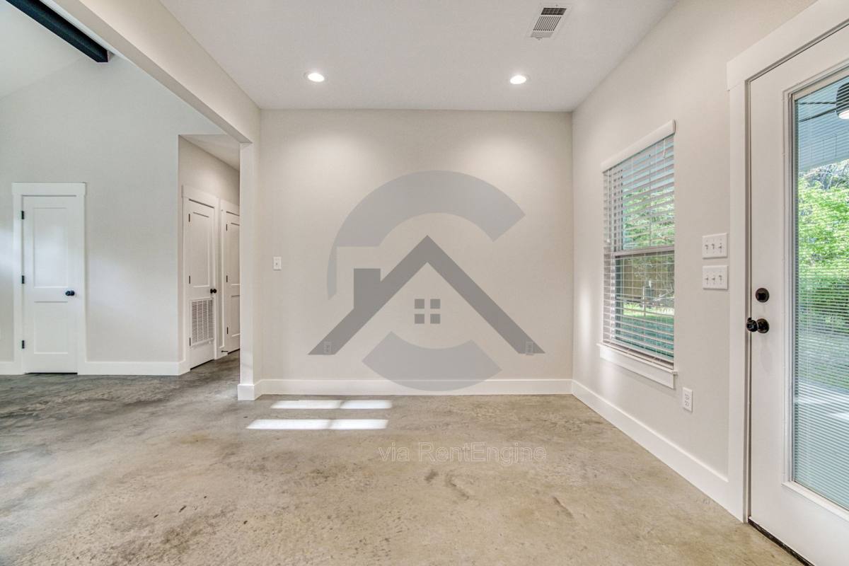 House for rent at 516 Ash St, Conway, AR 72034