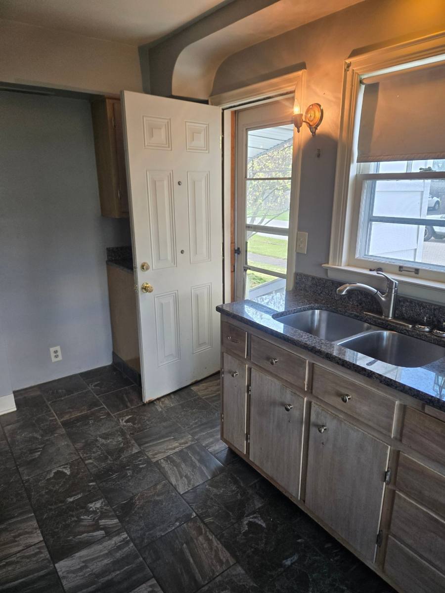 House for rent at 306 Hazelwood, Warren, OH 44483