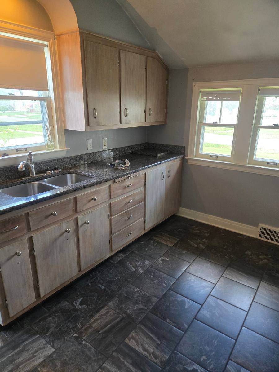House for rent at 306 Hazelwood, Warren, OH 44483