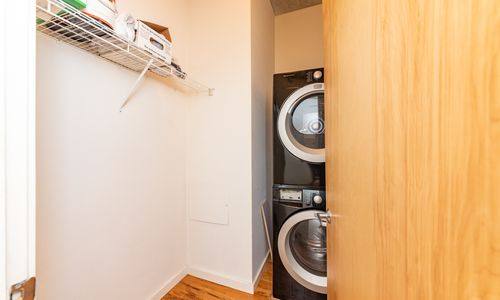 Apartment for rent at 1620 S Michigan Ave, Chicago, IL 60616