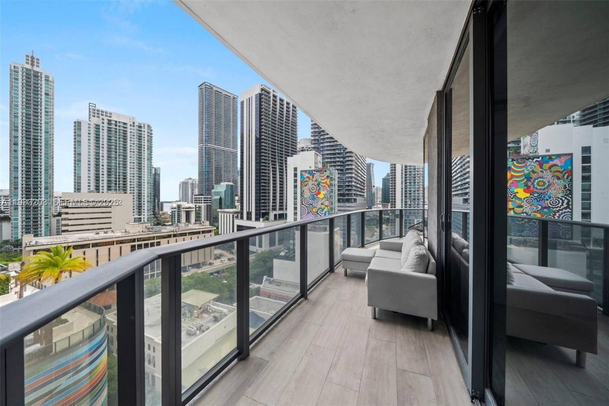Condo for rent at 45 SW 9th St #1403, Miami, FL 33130