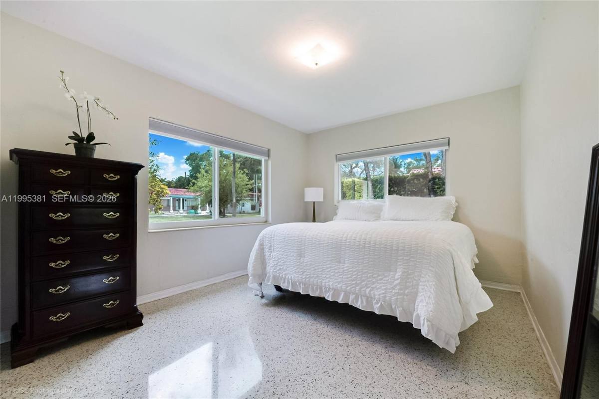 House for rent at 6000 Leonardo St, Miami, FL 33146