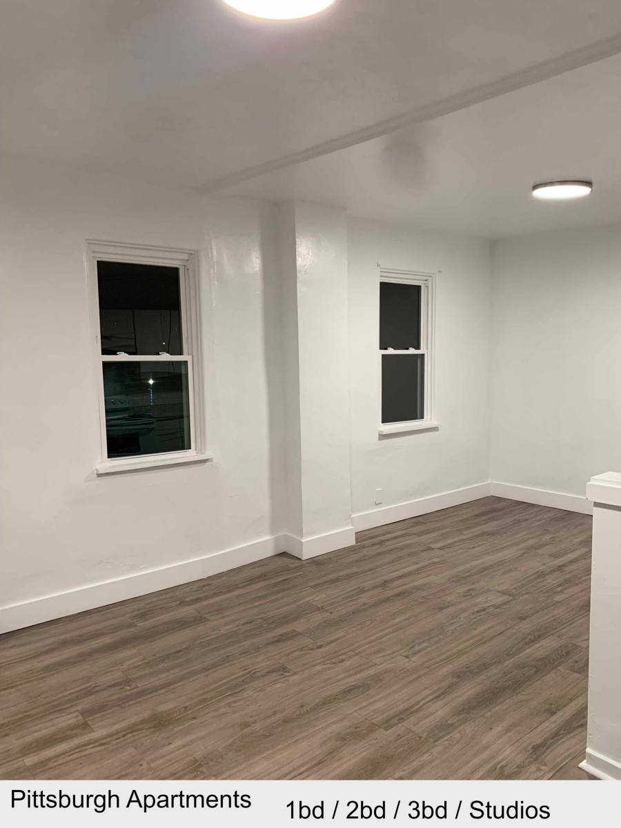 Apartment for rent at 709 Carothers Ave #3, Carnegie, PA 15106