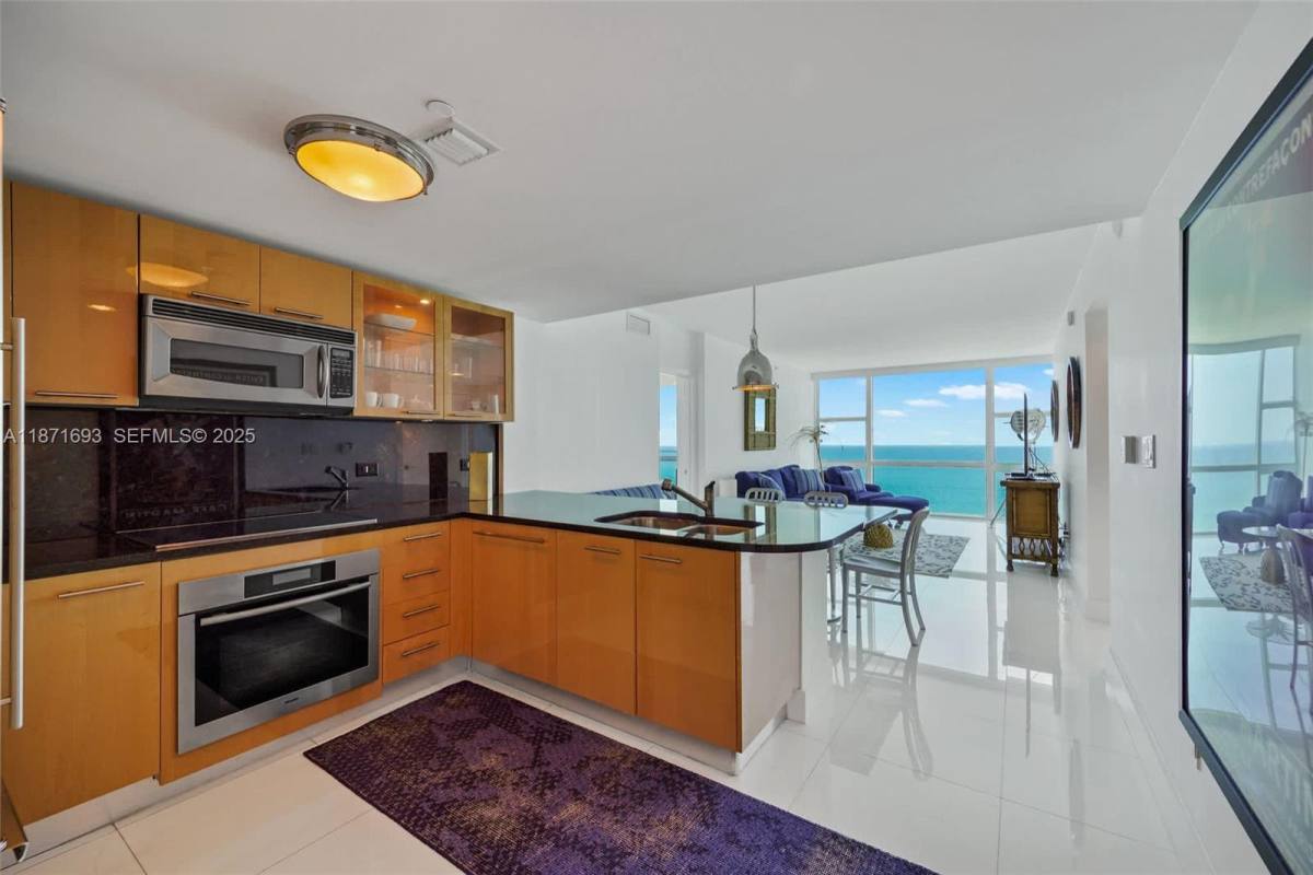 Apartment for rent at 6801 Collins Ave #1204, Miami Beach, FL 33141