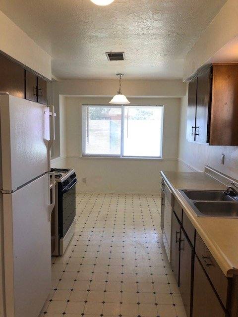 House for rent at 8129 Shannon St NE, Albuquerque, NM 87109