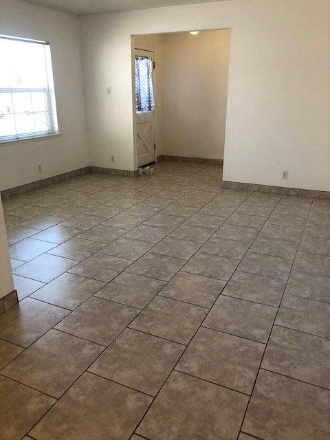 House for rent at 8129 Shannon St NE, Albuquerque, NM 87109