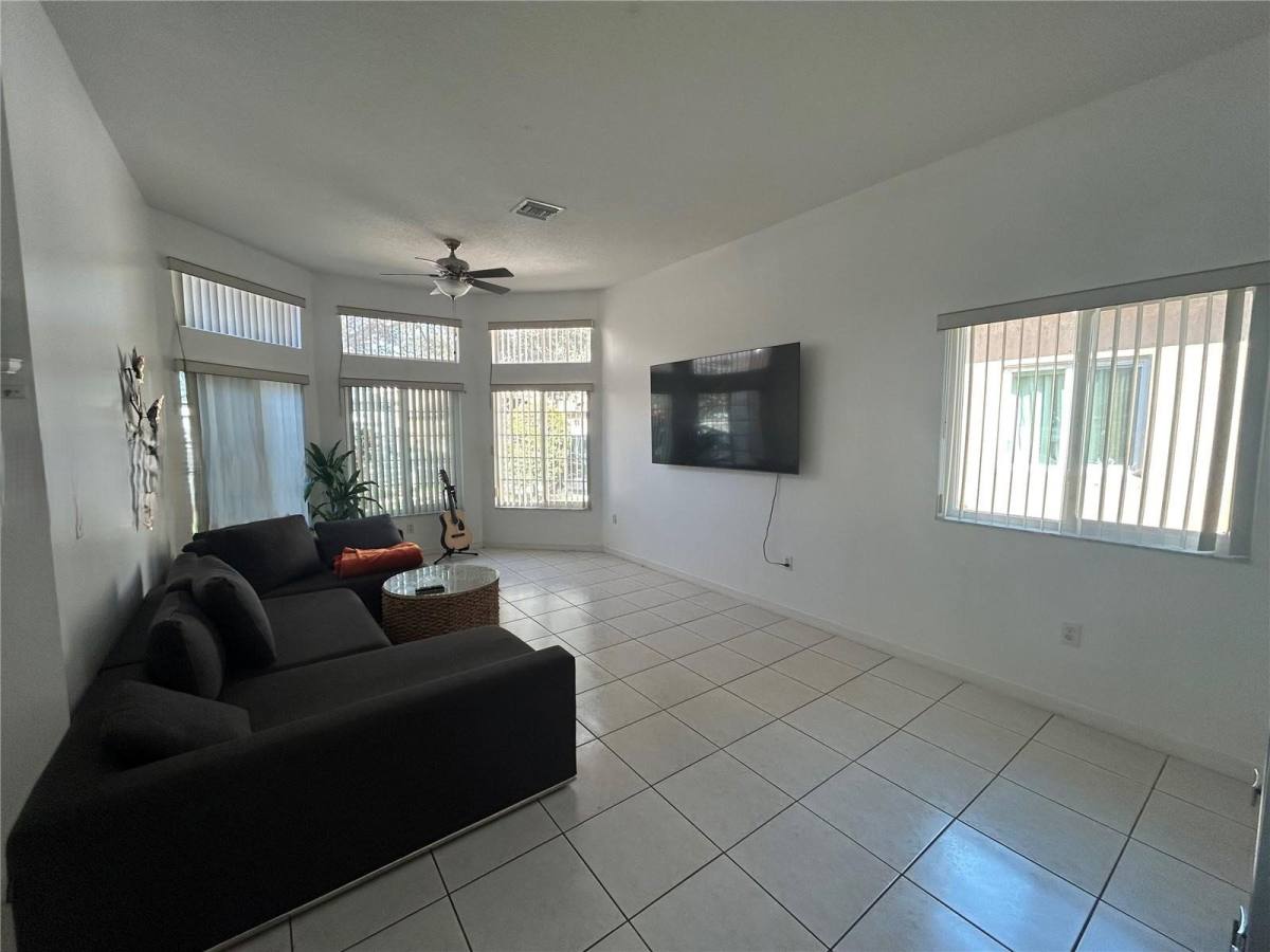 House for rent at 14186 SW 32nd St, Hollywood, FL 33027