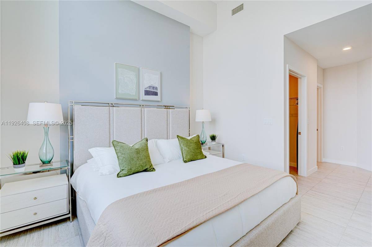 Apartment for rent at 3900 Biscayne Blvd #S502, Miami, FL 33137