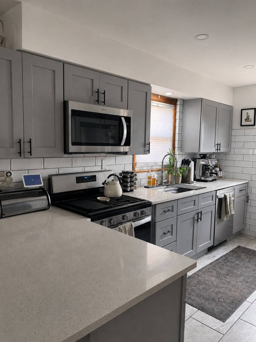 House for rent at 5347 N Mont Clare Ave, Chicago, IL 60656