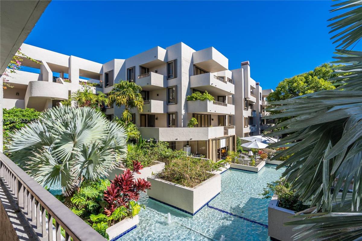 Apartment for rent at 141 Crandon Blvd #331, Key Biscayne, FL 33149