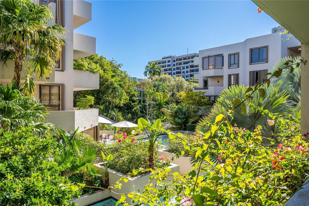 Apartment for rent at 141 Crandon Blvd #331, Key Biscayne, FL 33149