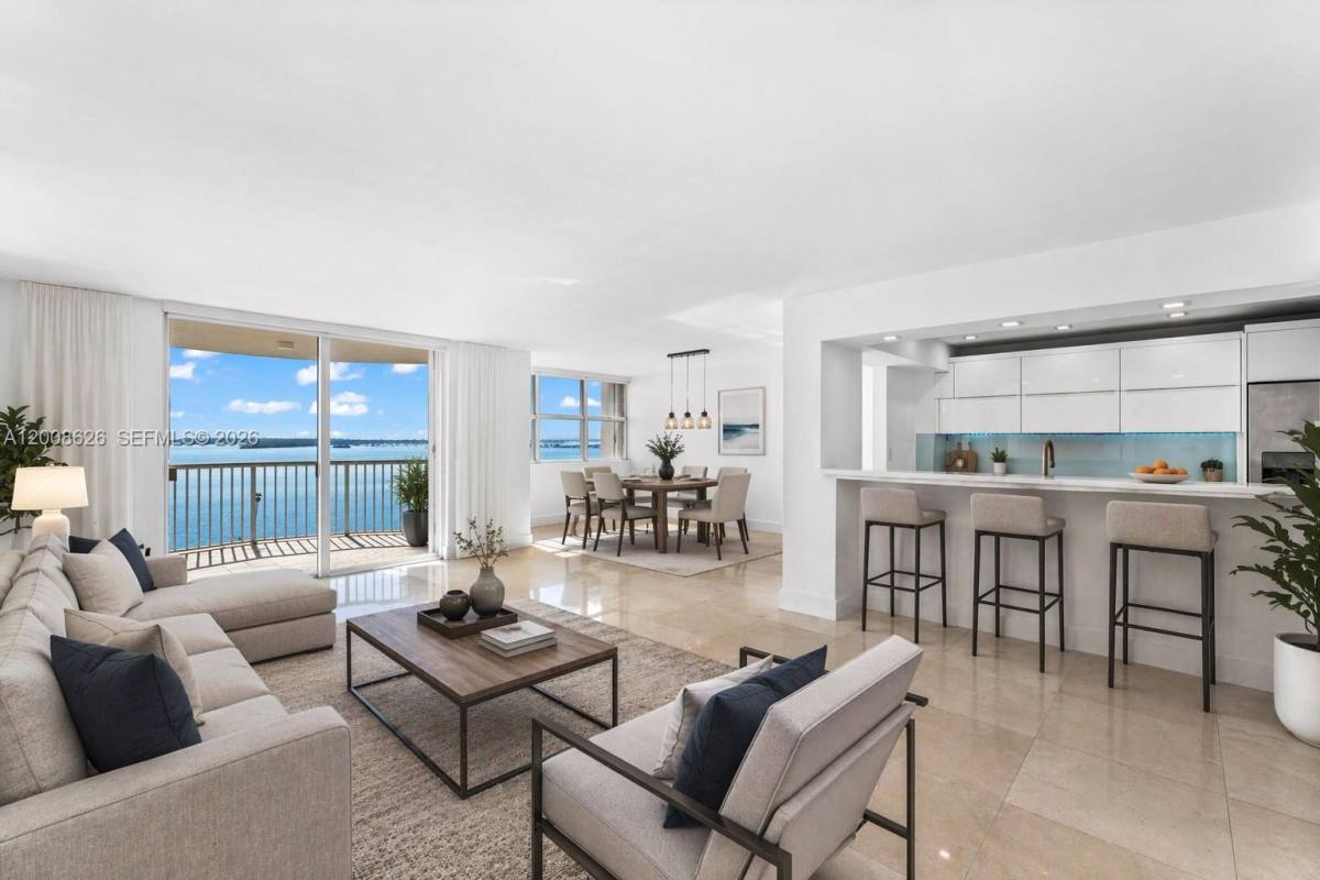 Condo for rent at 1420 Brickell Bay Dr #1001A, Miami, FL 33131