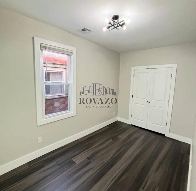 Apartment for rent at 154 Sanford St #2, East Orange, NJ 07018
