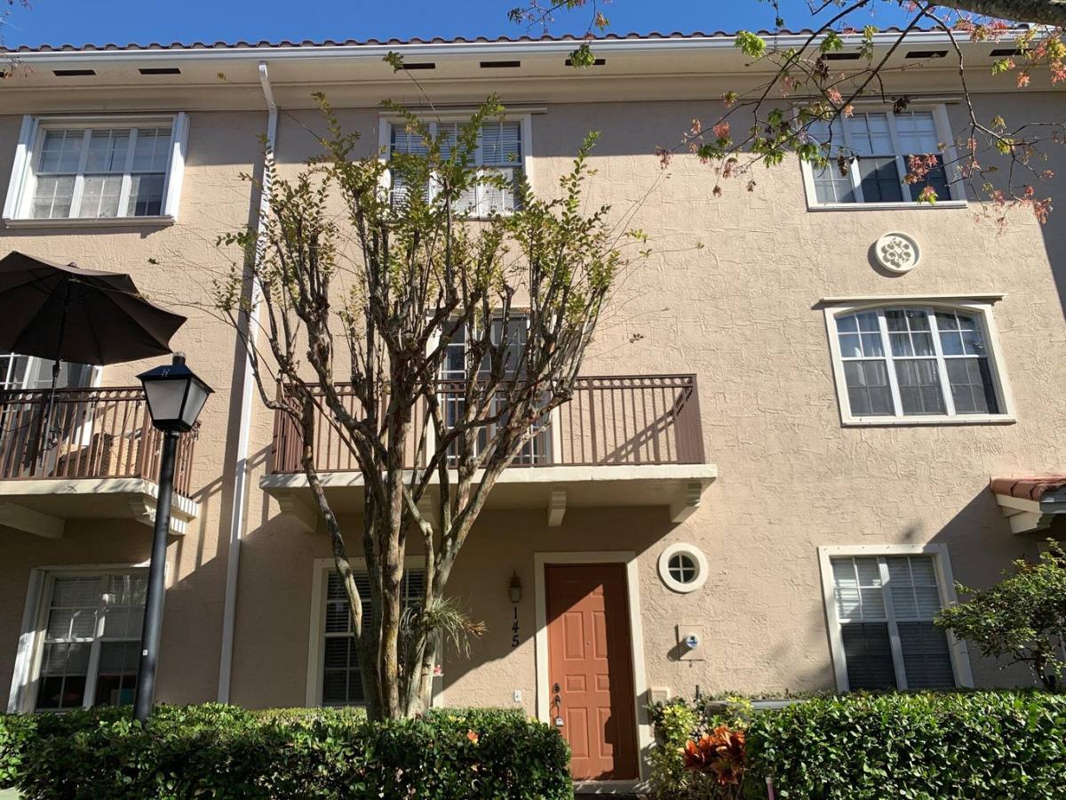 Townhouse for rent at 145 Morning Dew Circle, Jupiter, FL 33458