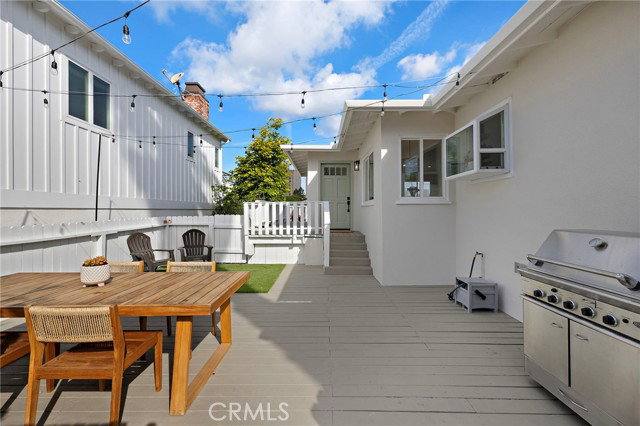 House for rent at 226 La Jolla Dr, Newport Beach, CA 92663