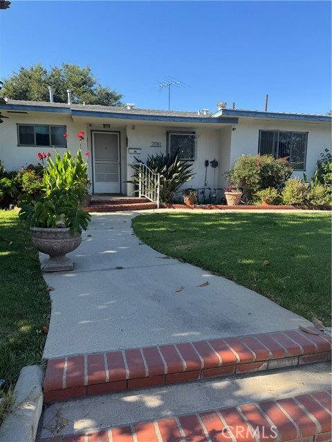 House for rent at 2011 E Orange Grove Ave, Orange, CA 92867