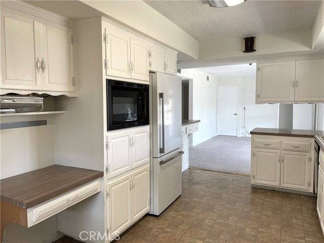 House for rent at 3001 Coleridge Dr, Los Alamitos, CA 90720