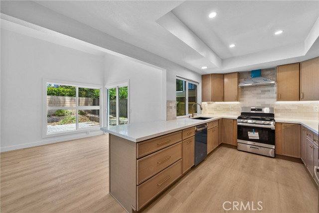 Apartment for rent at 33 Rainbow Ridge, Irvine, CA 92603