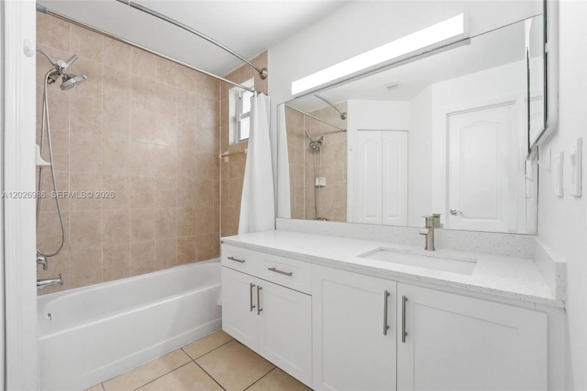 House for rent at 8219 NW 192nd Terrace, Hialeah, FL 33015