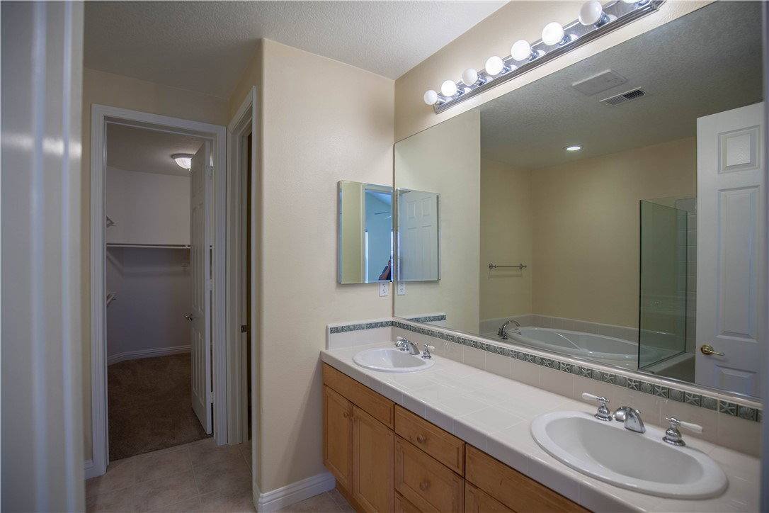 House for rent at 2889 Plaza Del Amo #108, Torrance, CA 90503