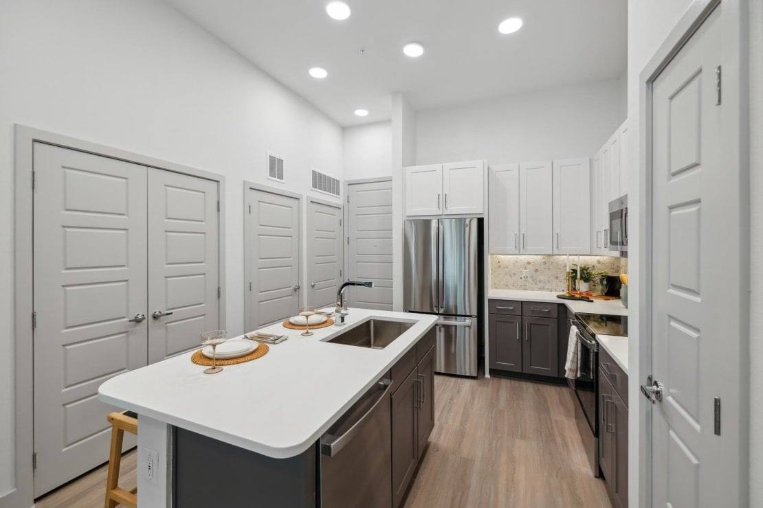 Apartment for rent at 1617 Enid St, Houston, TX 77009