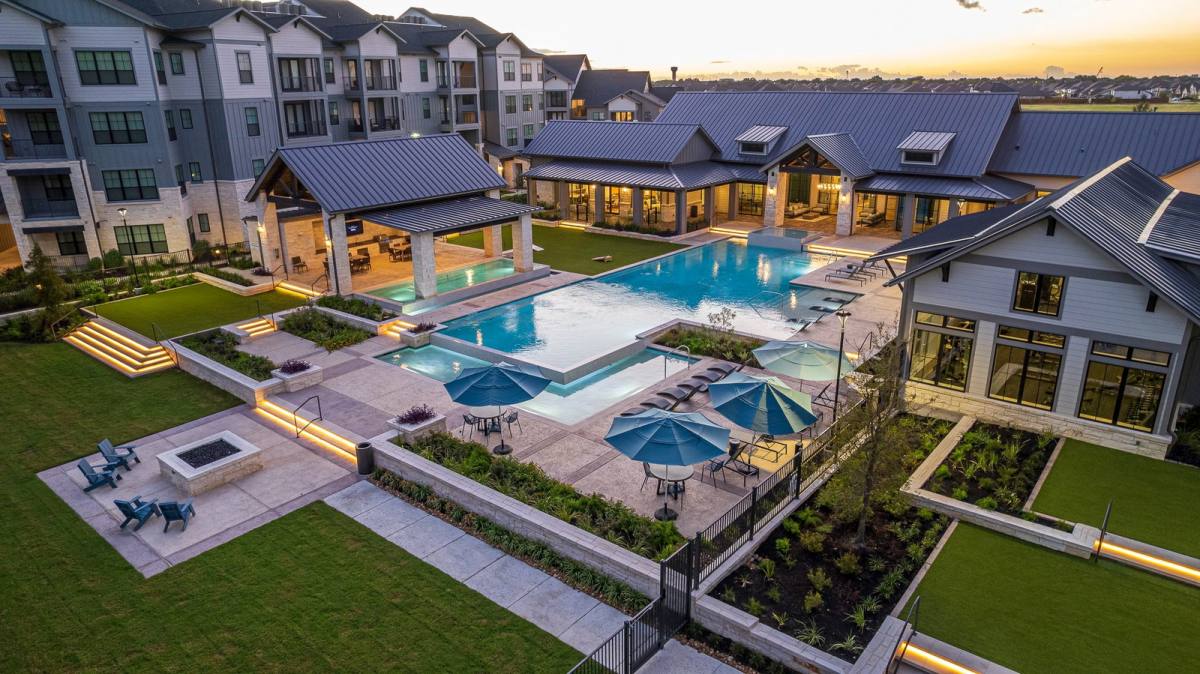 Apartment for rent at 12700 Greenhouse Rd, Cypress, TX 77433