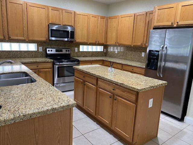 House for rent at 759 Gazetta Way, West Palm Beach, FL 33413
