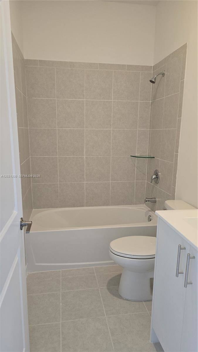 Townhouse for rent at 713 SE 13th St Circle, Homestead, FL 33034