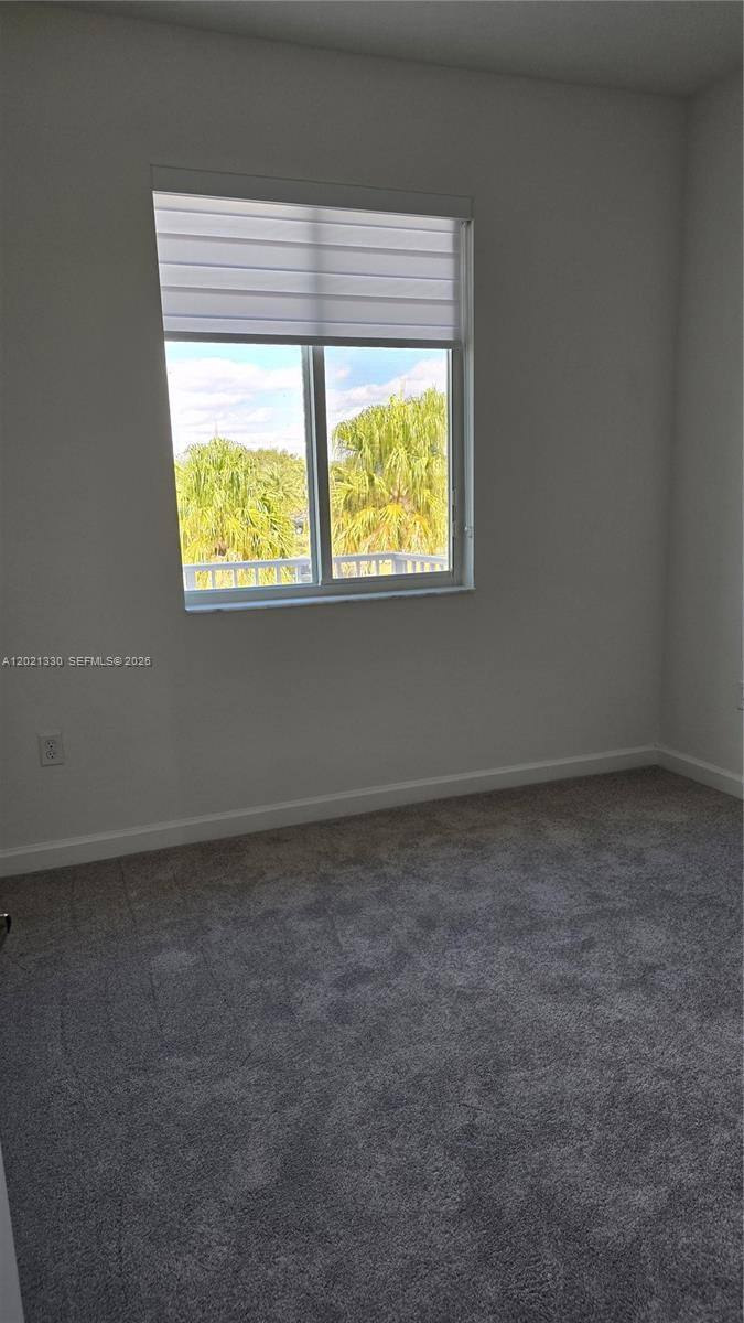 Townhouse for rent at 713 SE 13th St Circle, Homestead, FL 33034