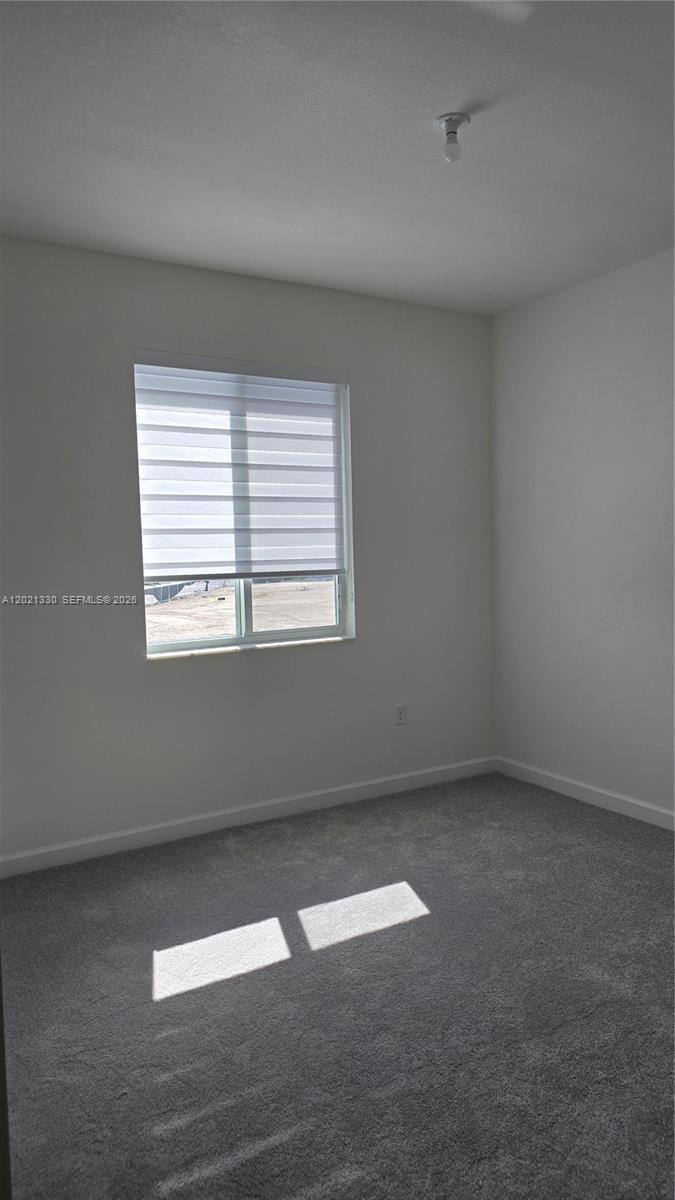 Townhouse for rent at 713 SE 13th St Circle, Homestead, FL 33034
