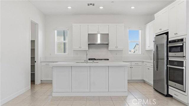 278 Tank, Irvine, CA 92618 - House for Rent - Image 6