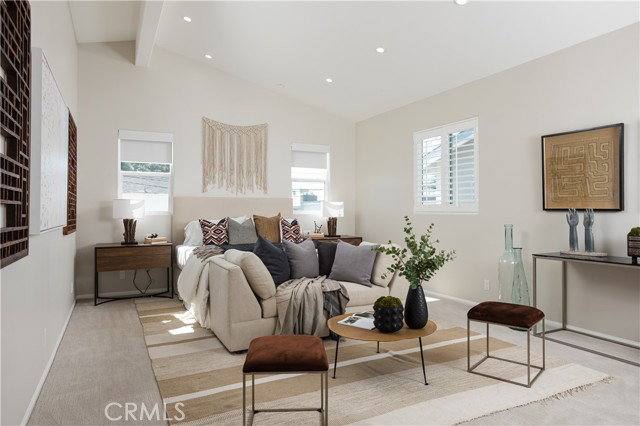 House for rent at 606 36th St, Newport Beach, CA 92663