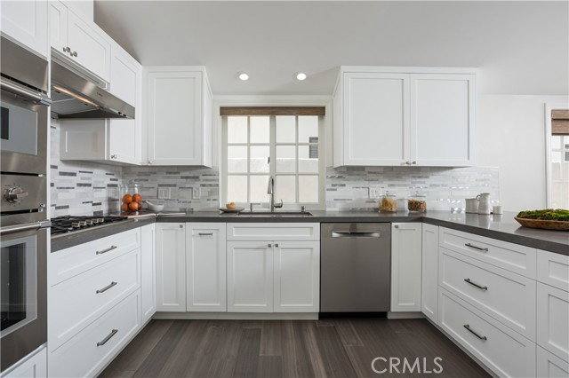 House for rent at 606 36th St, Newport Beach, CA 92663
