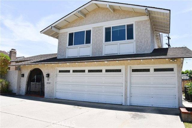 House for rent at 522 E Collins Ave, Orange, CA 92867
